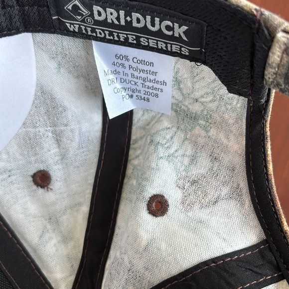 Realtree Dri-Duck Wildlife Series,Embroidered Running Buck,Camo,Canvas,Velcro - Picture 10 of 11